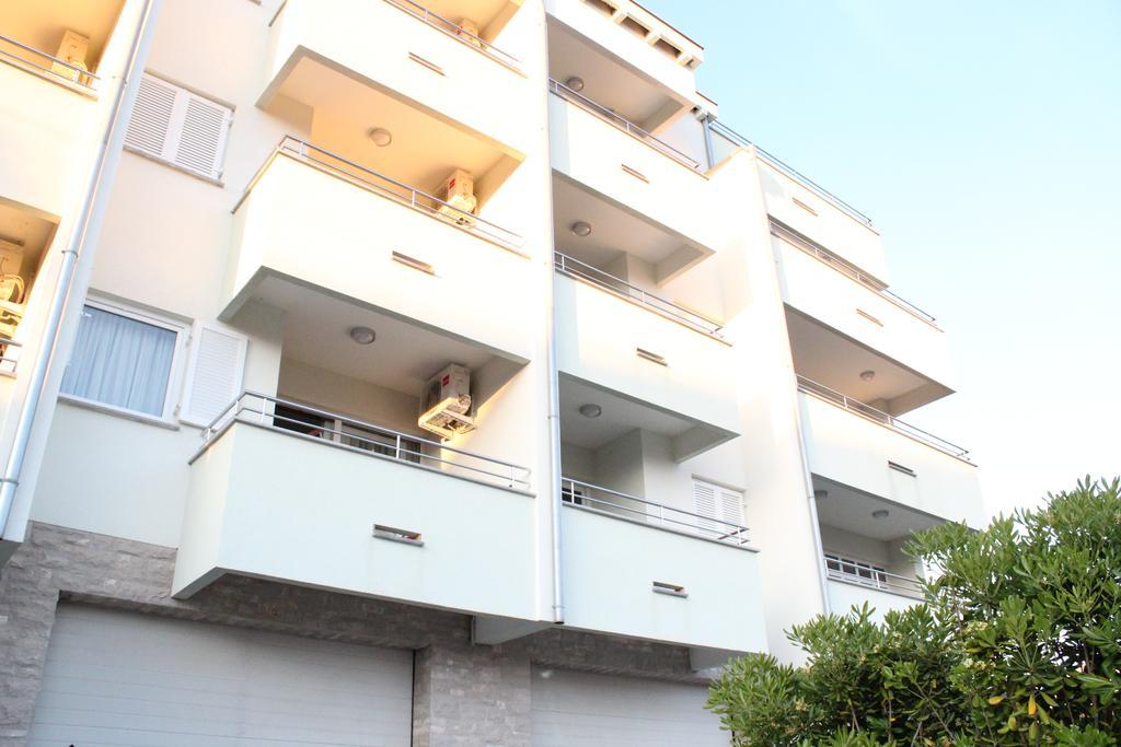 Villa Laurus Kozino Exterior photo